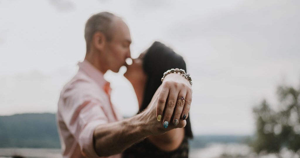 https://www.krystalandmark.com/wp-content/uploads/2021/07/DSC_6292-1024x540.jpg