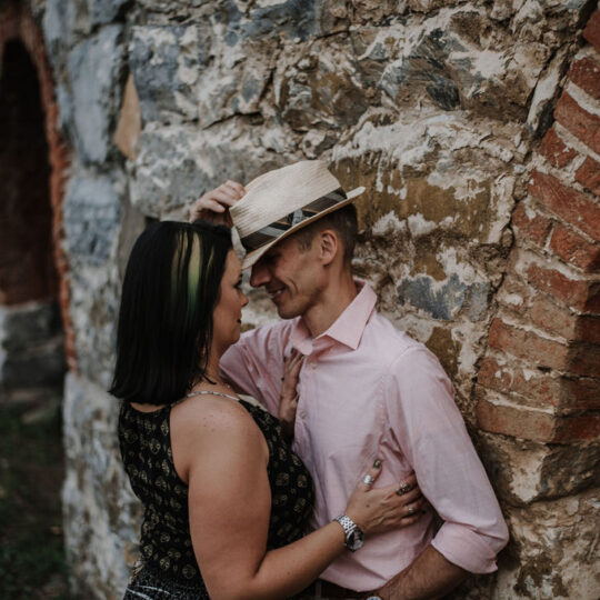 https://www.krystalandmark.com/wp-content/uploads/2021/07/DSC_6720-540x540.jpg
