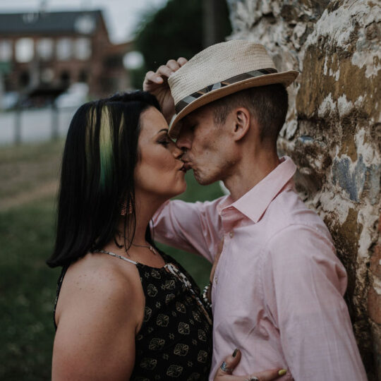https://www.krystalandmark.com/wp-content/uploads/2021/07/DSC_6742-540x540.jpg