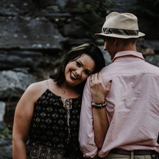 https://www.krystalandmark.com/wp-content/uploads/2021/07/DSC_6938-540x540.jpg